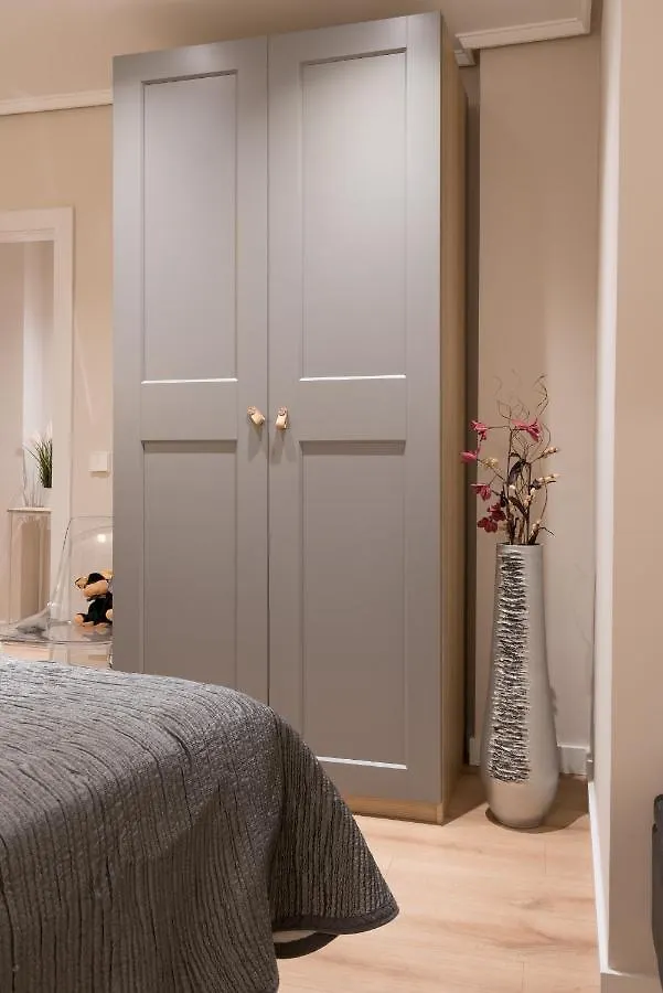 Barrenkale Apartment By People Rentals Bilbao España